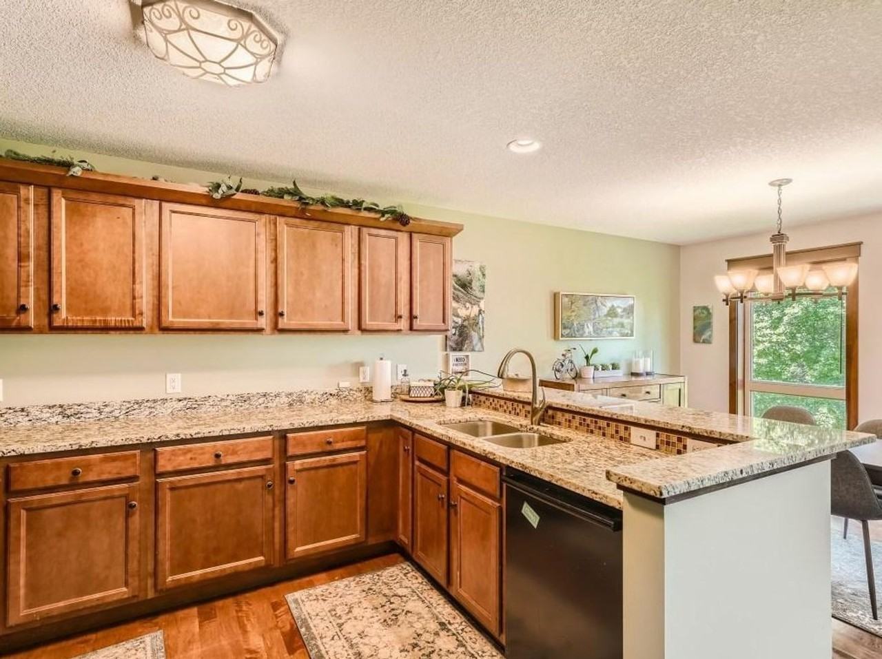 18102 Vance Cir Nw - Photo 3 of 15