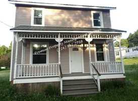 featured image of 1129 Main St