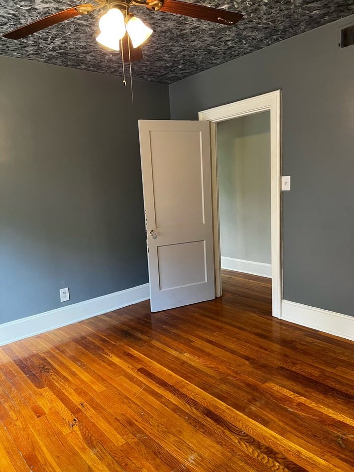 222 Campsie Place - Photo 6 of 28
