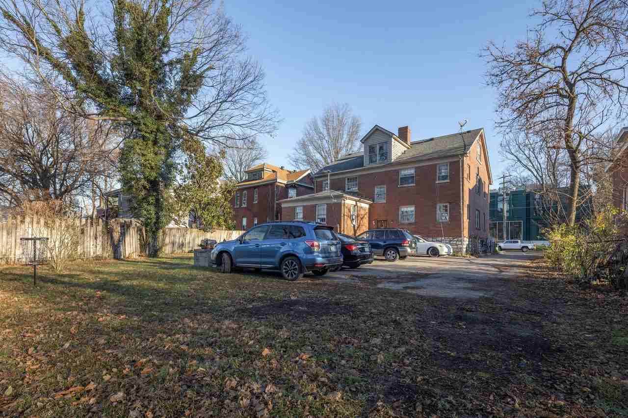 222 Campsie Place - Photo 3 of 12