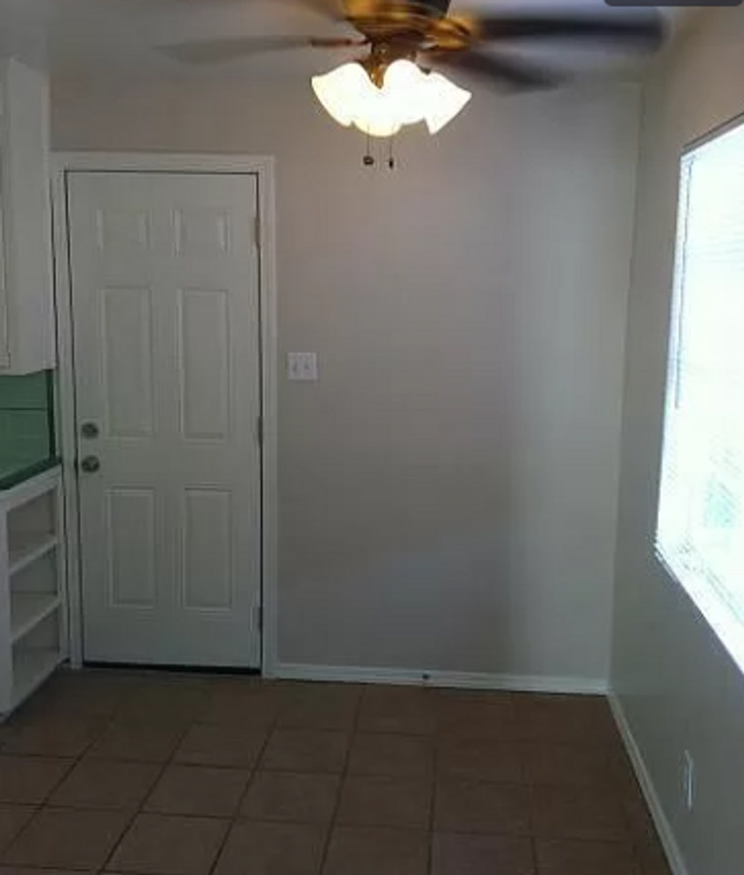 606 Wilson Ave - Photo 2 of 4