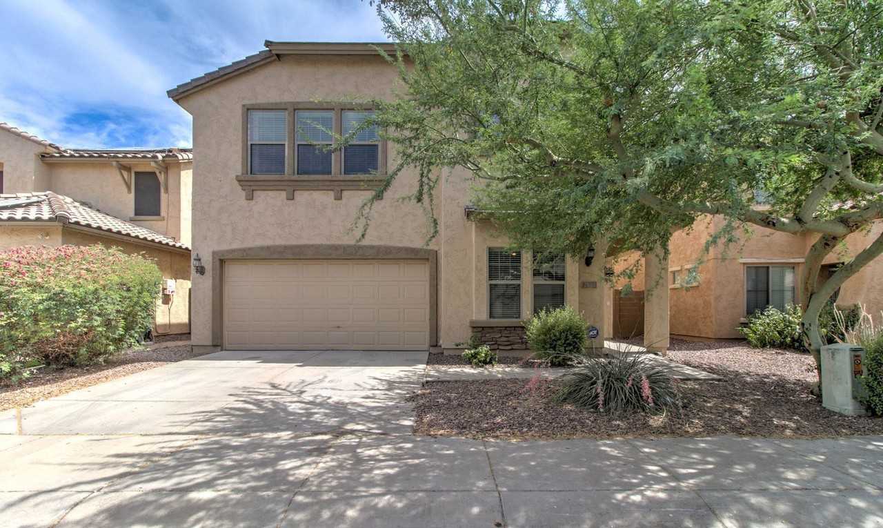 2143 W Marconi Ave