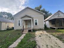 404 E 7th St - Photo 1 of 1