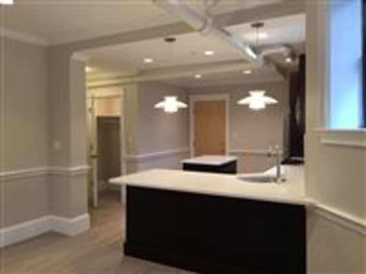 1343 Commonwealth Ave - Photo 4 of 17