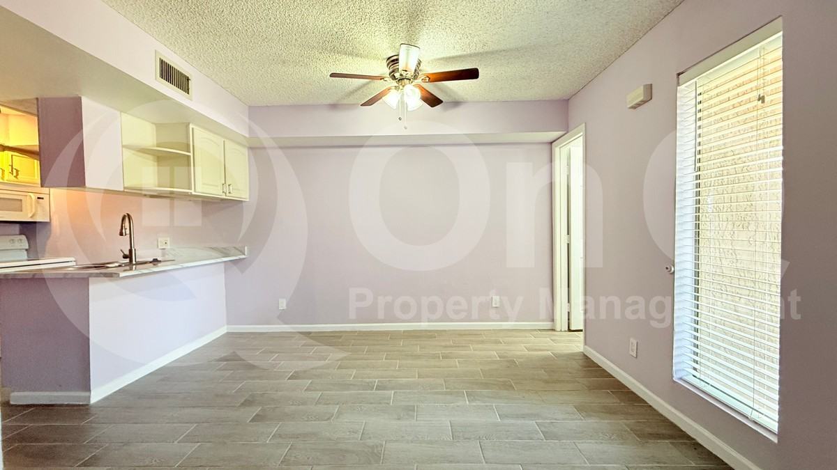 1442 N 53rd Dr - Photo 7 of 20