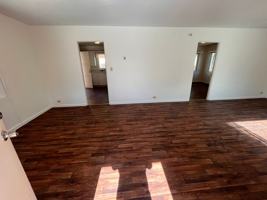 featured image of 768 W Pine St