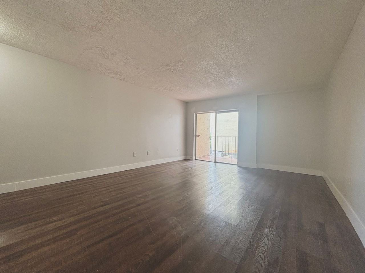 2523-2525 Opa Locka Blvd - Photo 5 of 19