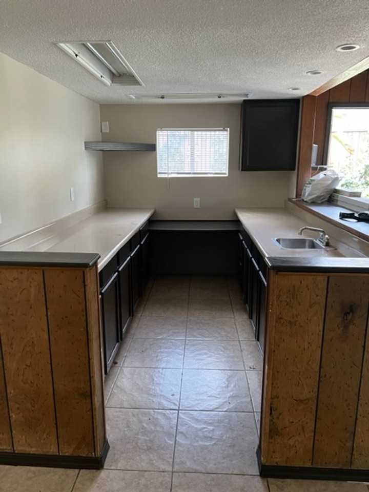 483 Quail Ct - Photo 6 of 42