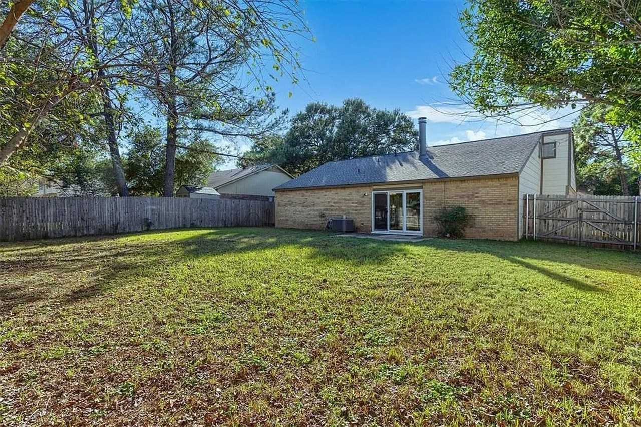 3806 Cortadera Ct - Photo 6 of 31