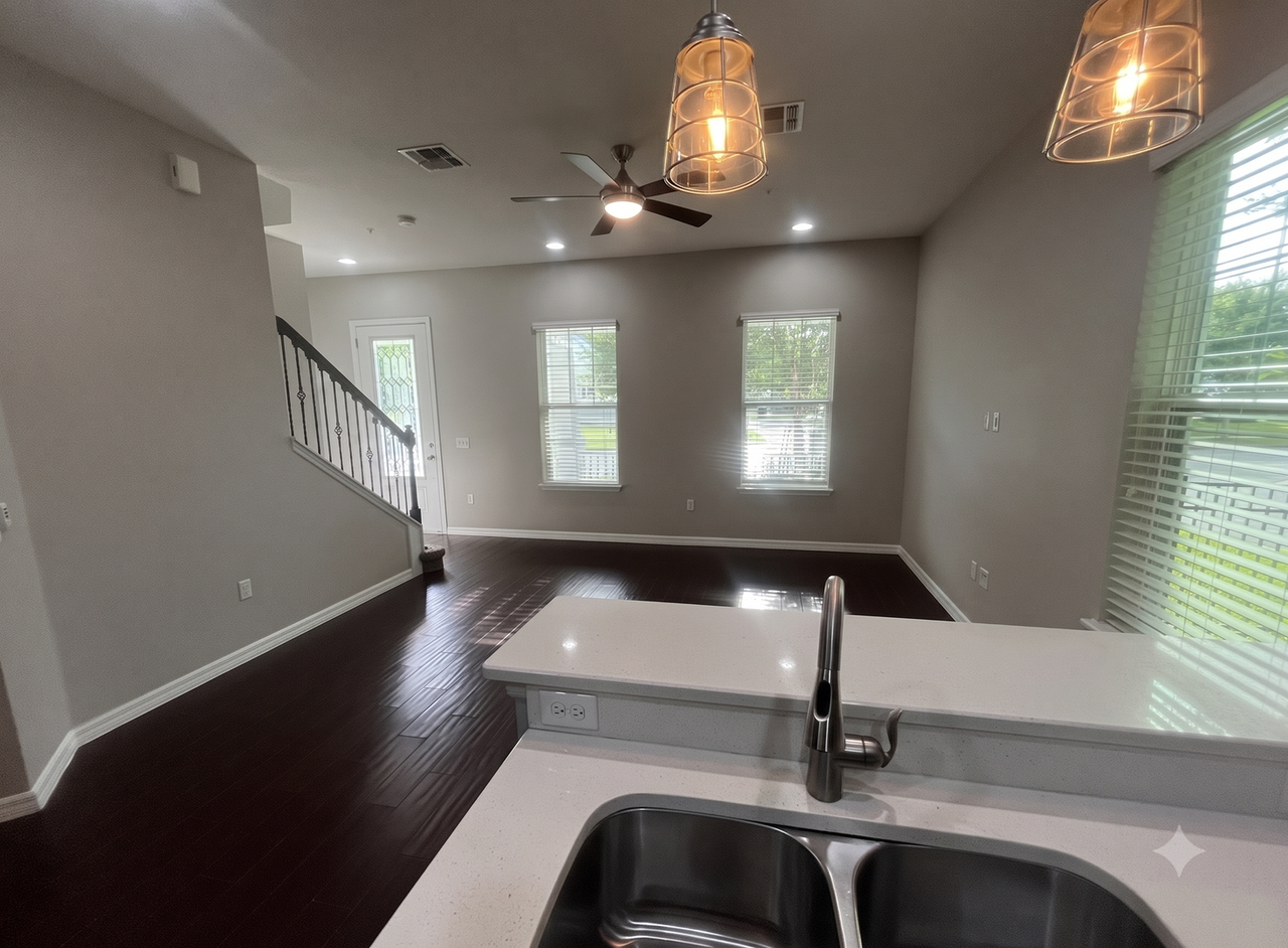 9313 Tyrella Pine Trl - Photo 4 of 29