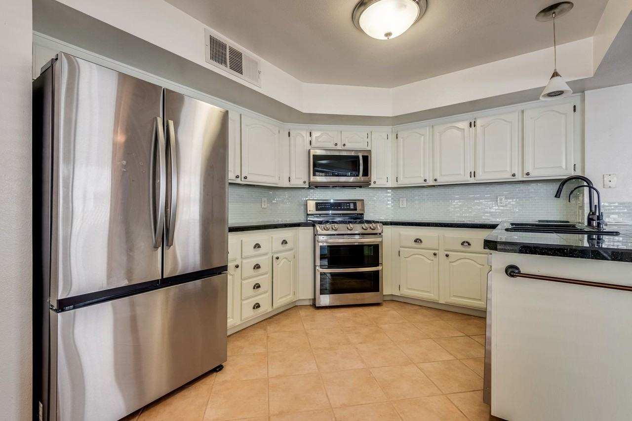 2640 Starfish Ct - Photo 2 of 17