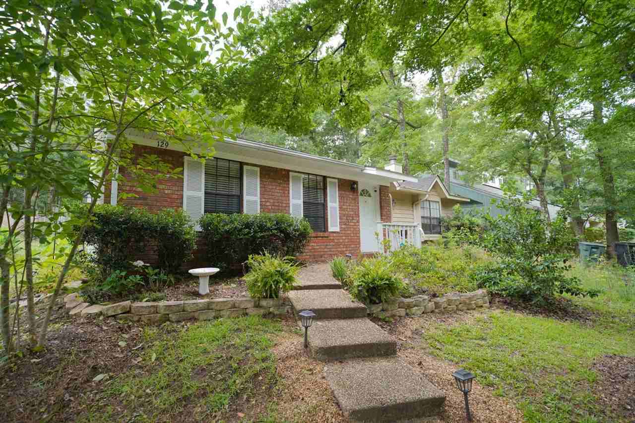 129 Whetherbine Way W - Photo 2 of 34