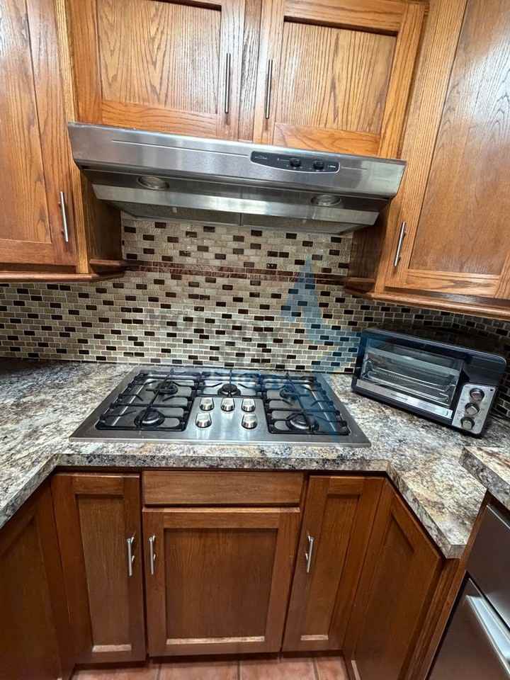 1913 Bridger Ave - Photo 5 of 22