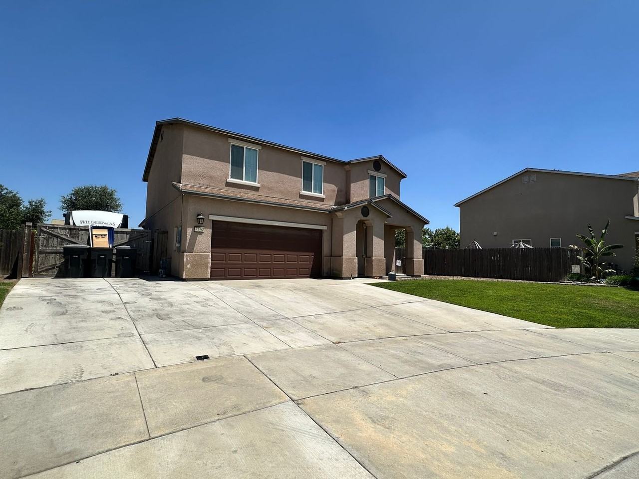 3726 N Shady Ct - Photo 2 of 18