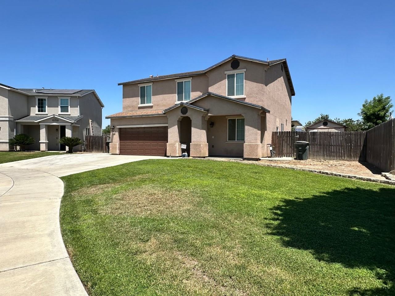 3726 N Shady Ct - Photo 3 of 18