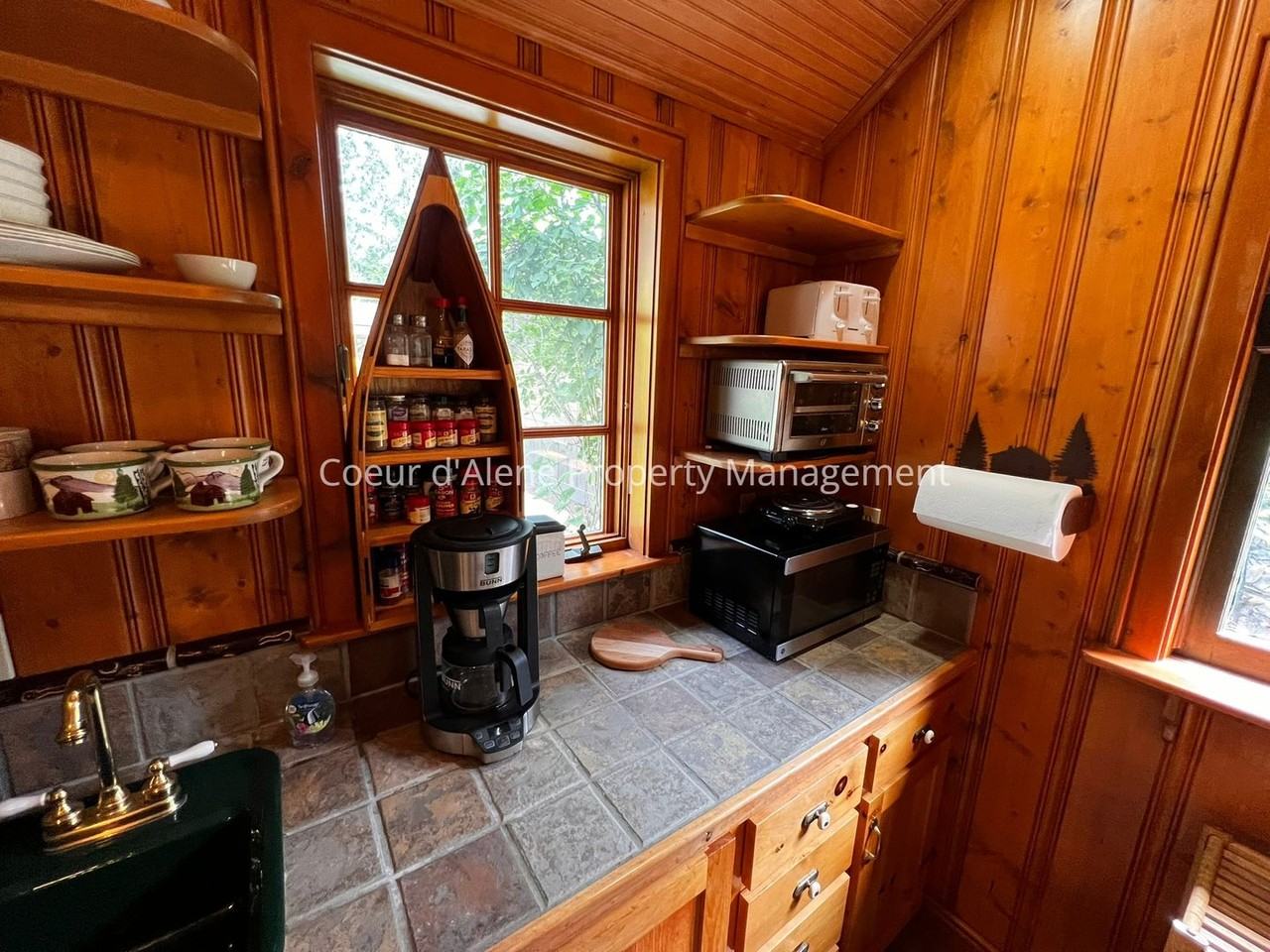 10646 N Lakeview Dr - Photo 6 of 11