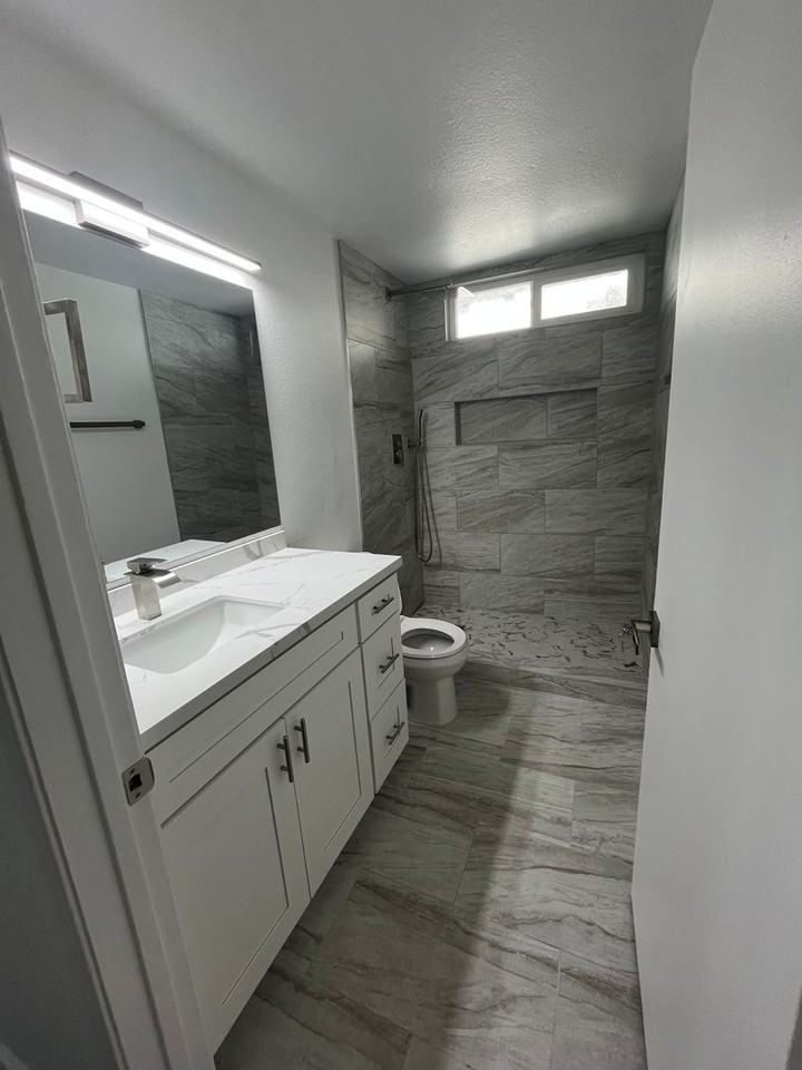 146 Imperial Beach Blvd - Photo 7 of 8