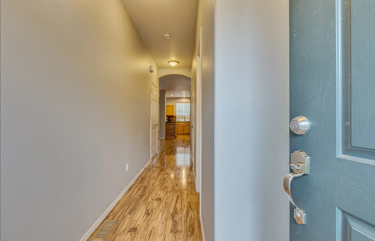 20855 Sw Skiver St - Photo 4 of 25