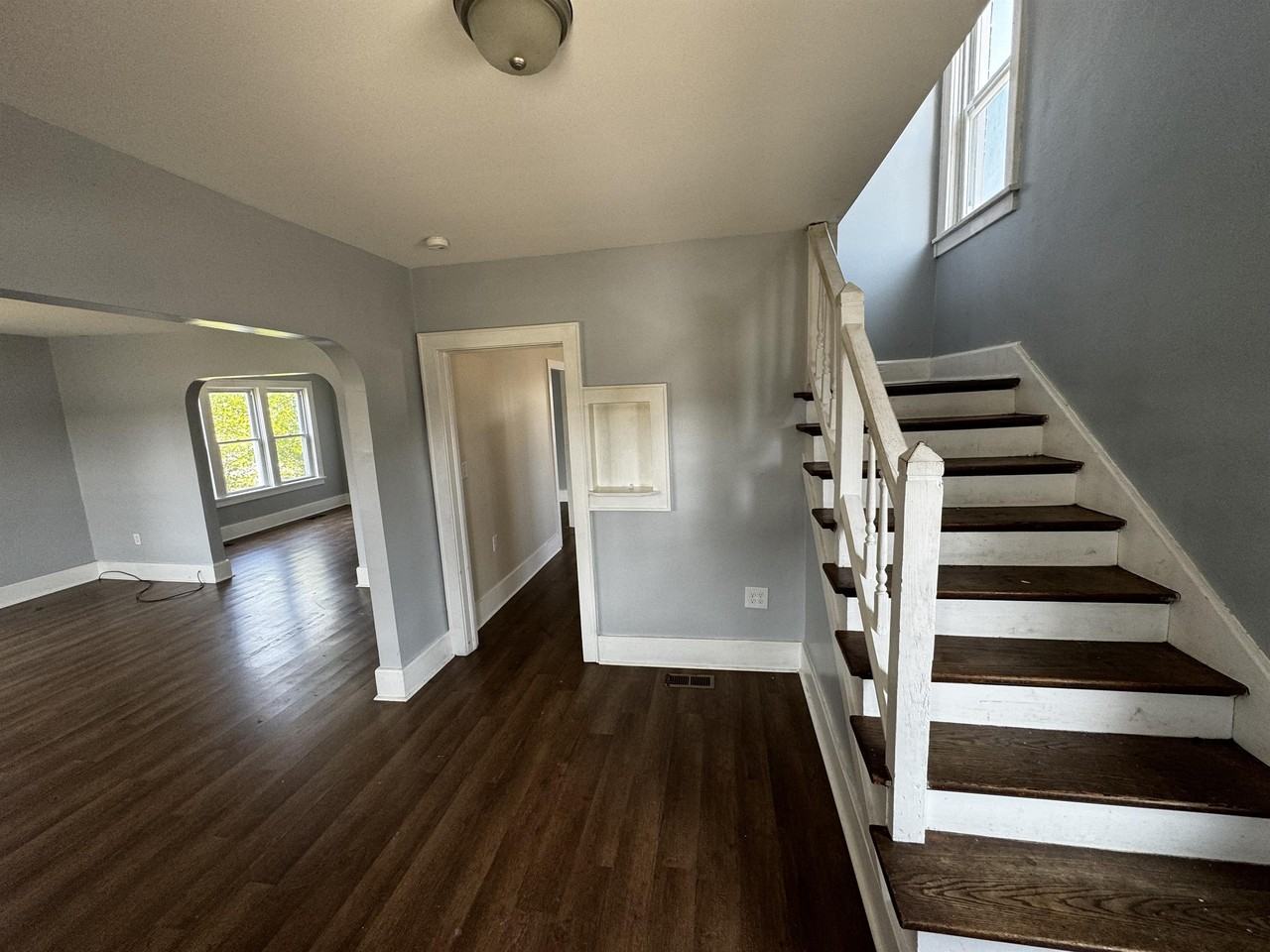 425 Eagle School Rd #1 - Photo 2 of 27