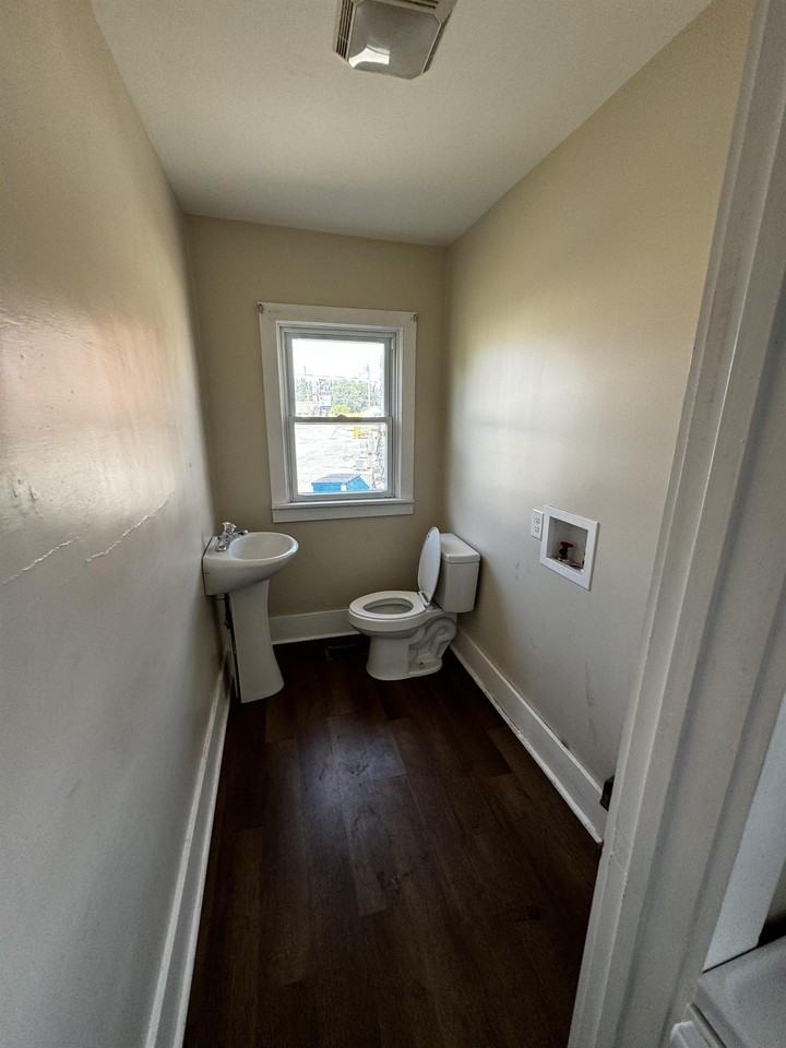 425 Eagle School Rd #1 - Photo 7 of 27