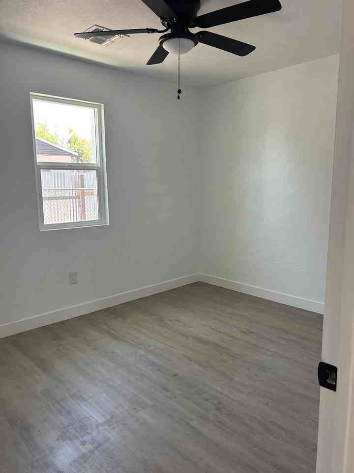 3243 E Camden St #1 - Photo 5 of 12