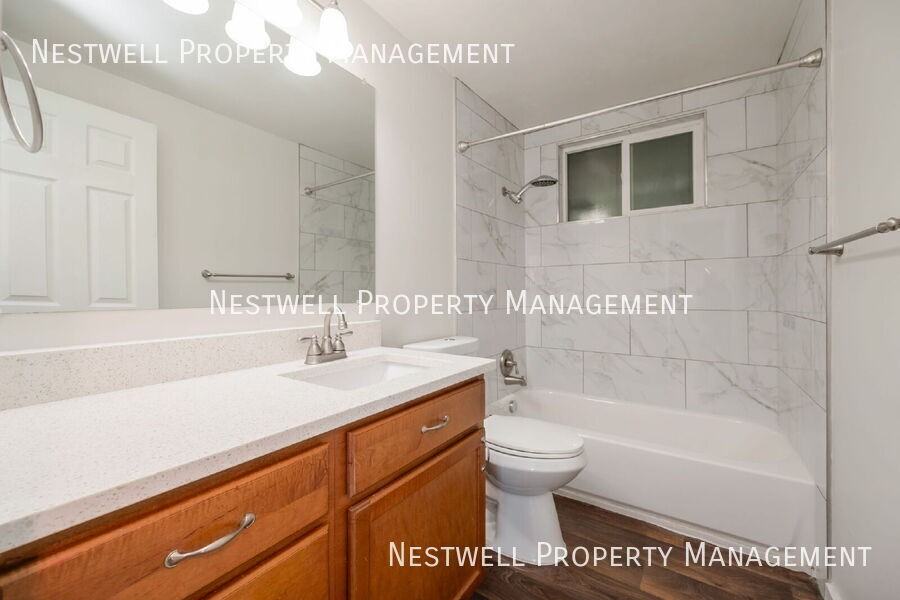 346 E 3360 S #3 - Photo 3 of 10