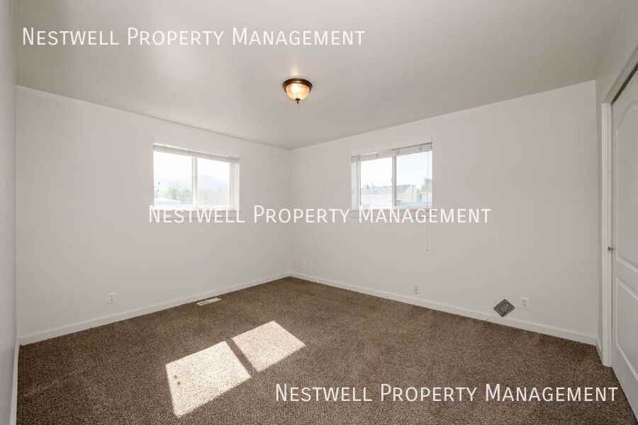 346 E 3360 S #3 - Photo 5 of 10
