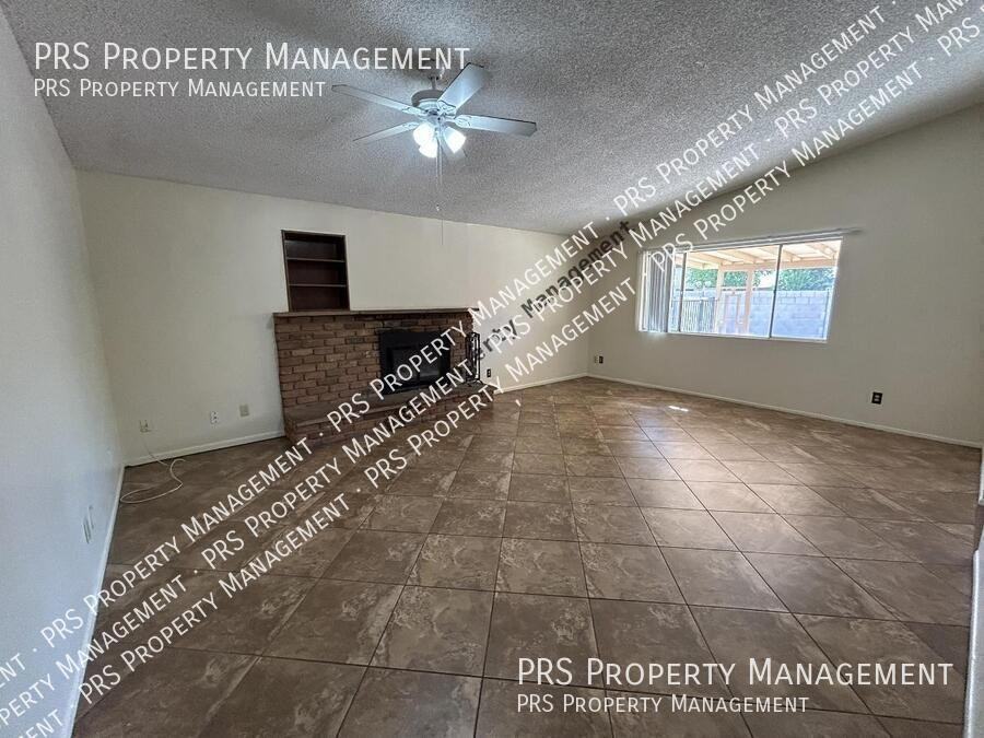 3729 S Kenneth Pl - Photo 7 of 14