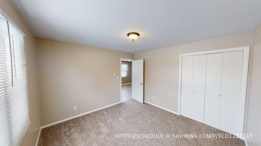 404 E Park St #3 - Photo 5 of 15