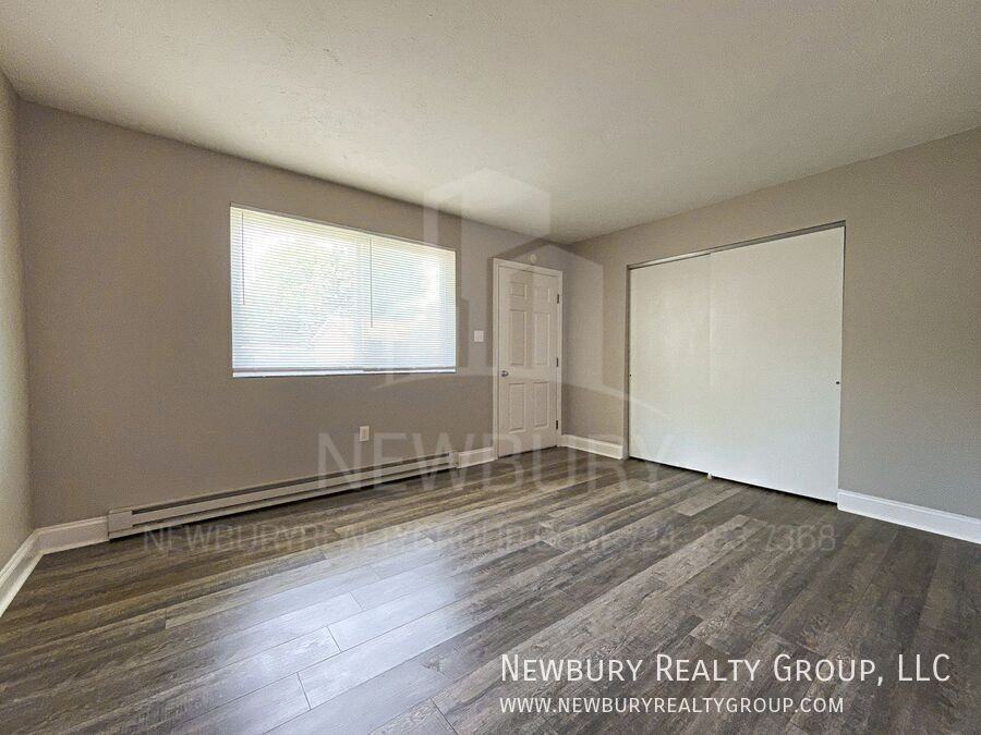 36 Sunbury Est - Photo 5 of 29