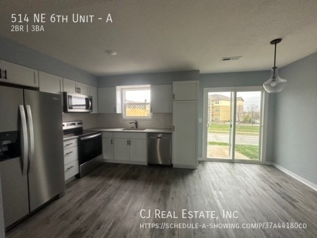 514 Ne 6th St #A - Photo 4 of 10