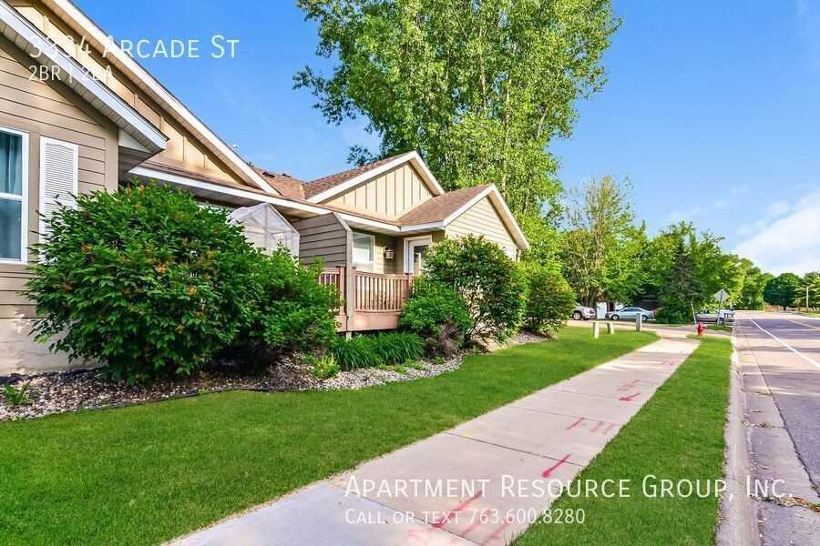 3334 Arcade St S - Photo 2 of 16