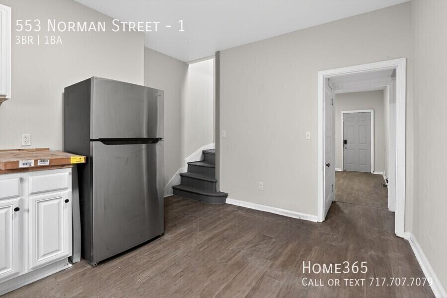 553 Norman St #1 - Photo 6 of 20