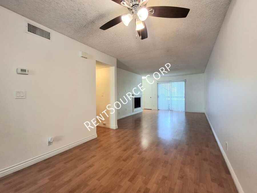 20345 Rue Crevier #507 - Photo 5 of 24