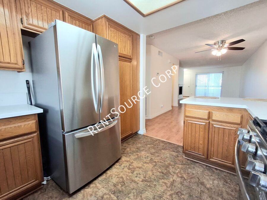 20345 Rue Crevier #507 - Photo 7 of 24