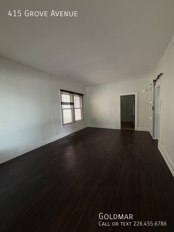 415 Grove Ave - Photo 5 of 9