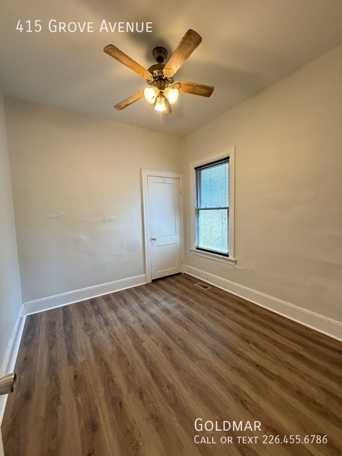 415 Grove Ave - Photo 7 of 9