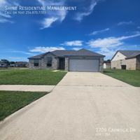 featured image of 1706 Caprock Dr