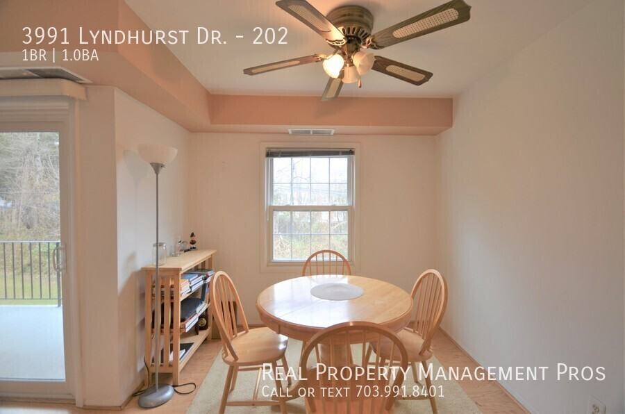 3991 Lyndhurst Dr #202 - Photo 5 of 12