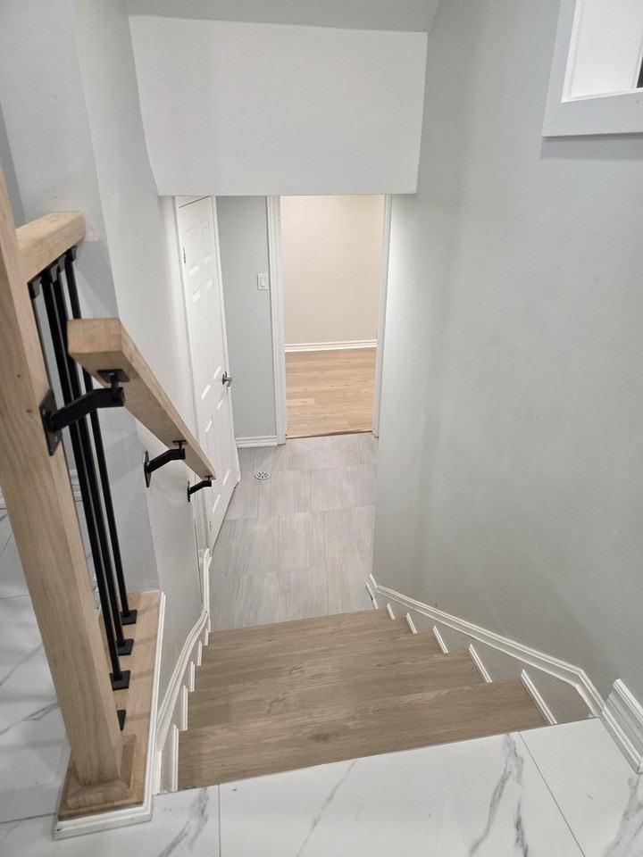 1822 Bonnymede Dr - Photo 4 of 20