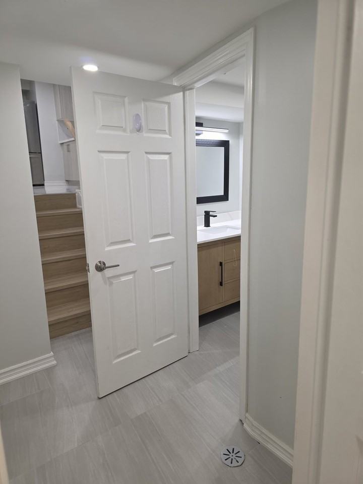 1822 Bonnymede Dr - Photo 6 of 20