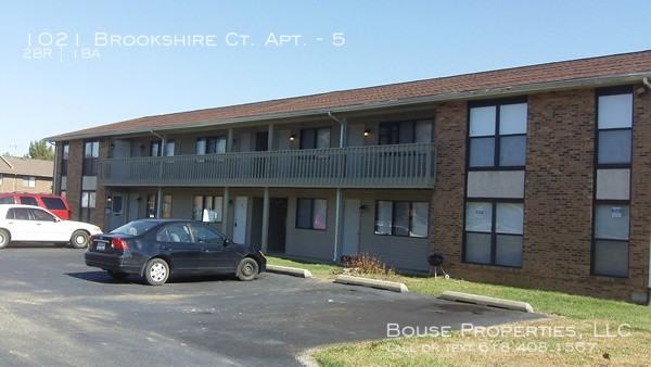 1021 Brookshire Ct #5 - Photo 3 of 6