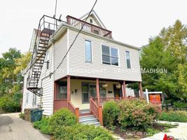 featured image of 222 Dunning St #3