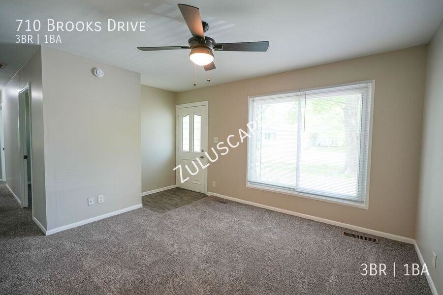 710 Brooks Dr - Photo 2 of 24