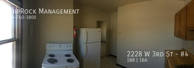 2228 W 3rd St #4 - Photo 4 of 9