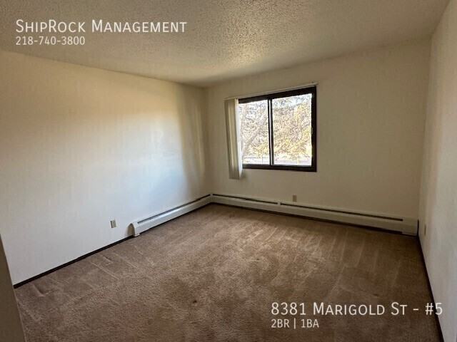 8388 Jasmine St #5 - Photo 4 of 10
