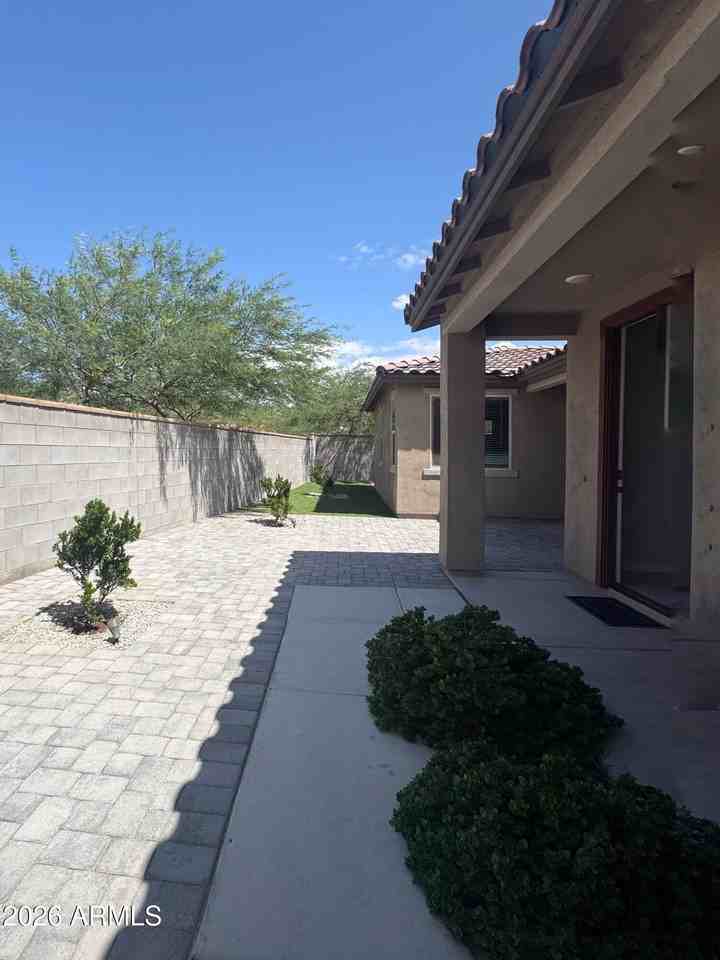 20626 W Ormondo Way - Photo 4 of 47