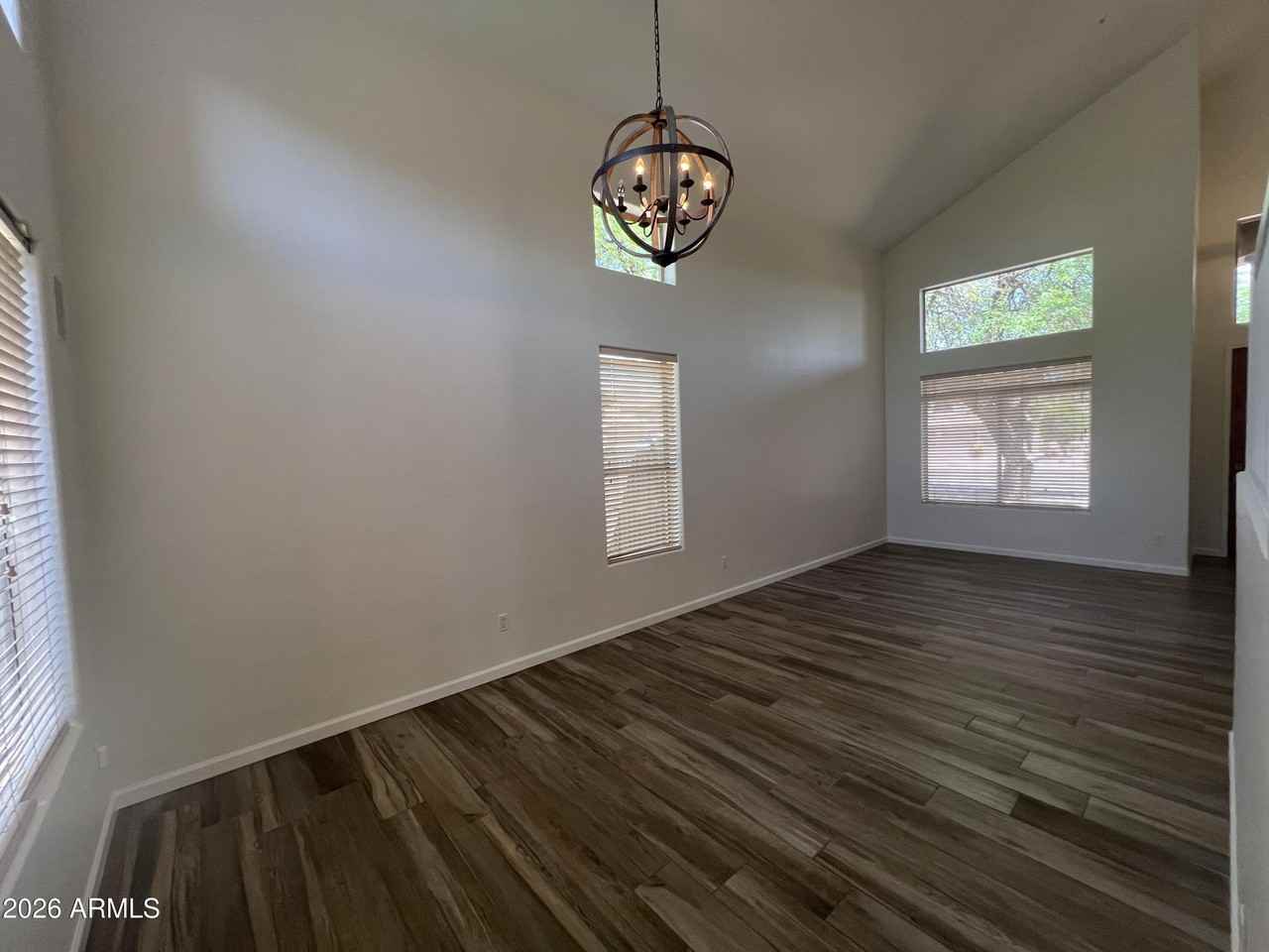 10620 E Tierra Buena Ln - Photo 5 of 36