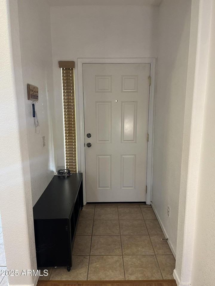 12542 W Honeysuckle St - Photo 2 of 19