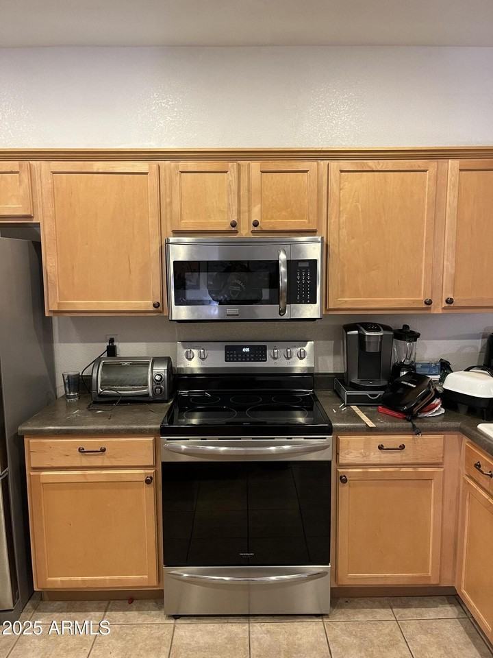 12542 W Honeysuckle St - Photo 5 of 19